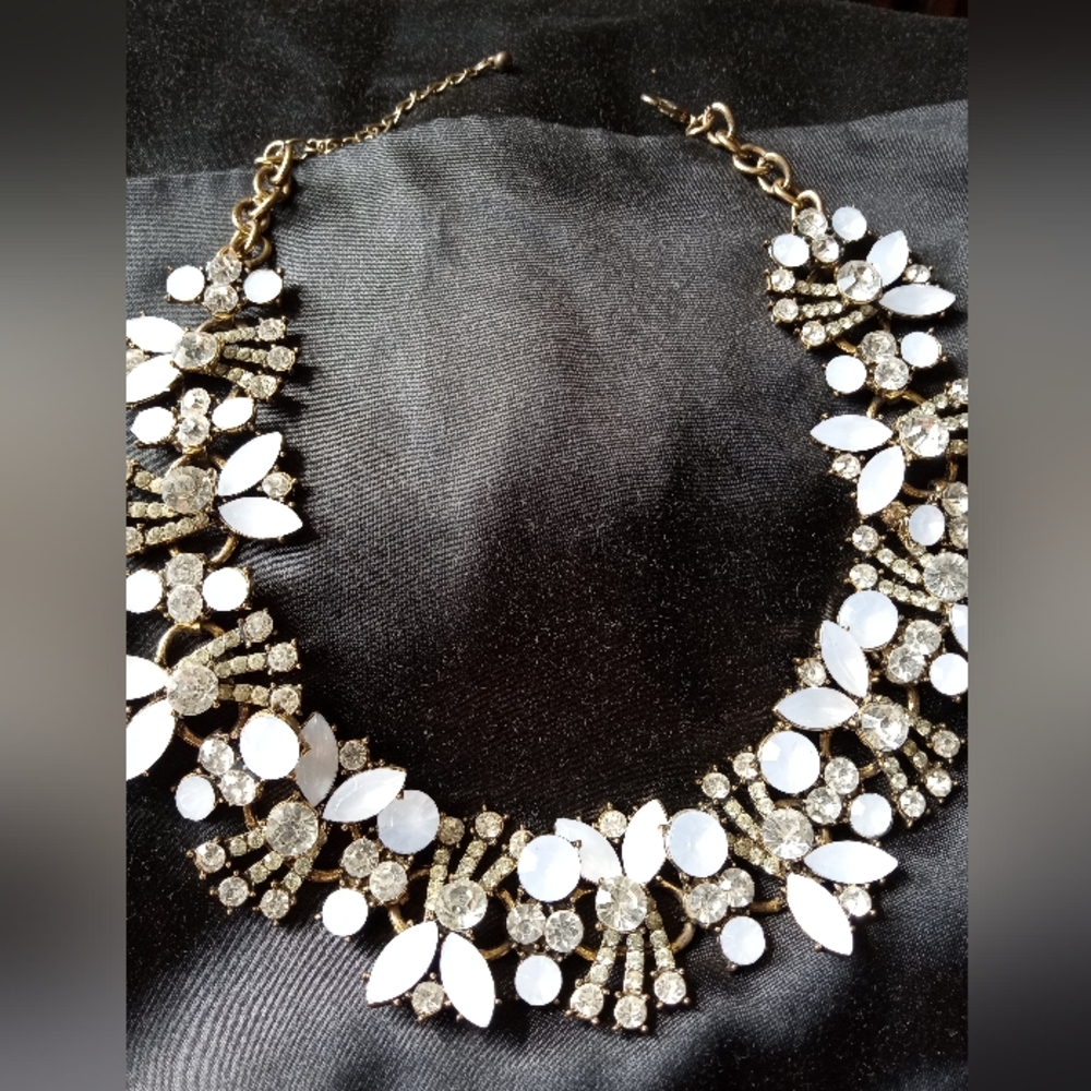 Retro Choker Rhinestone Necklace